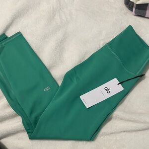 ALO Yoga Green Leggings